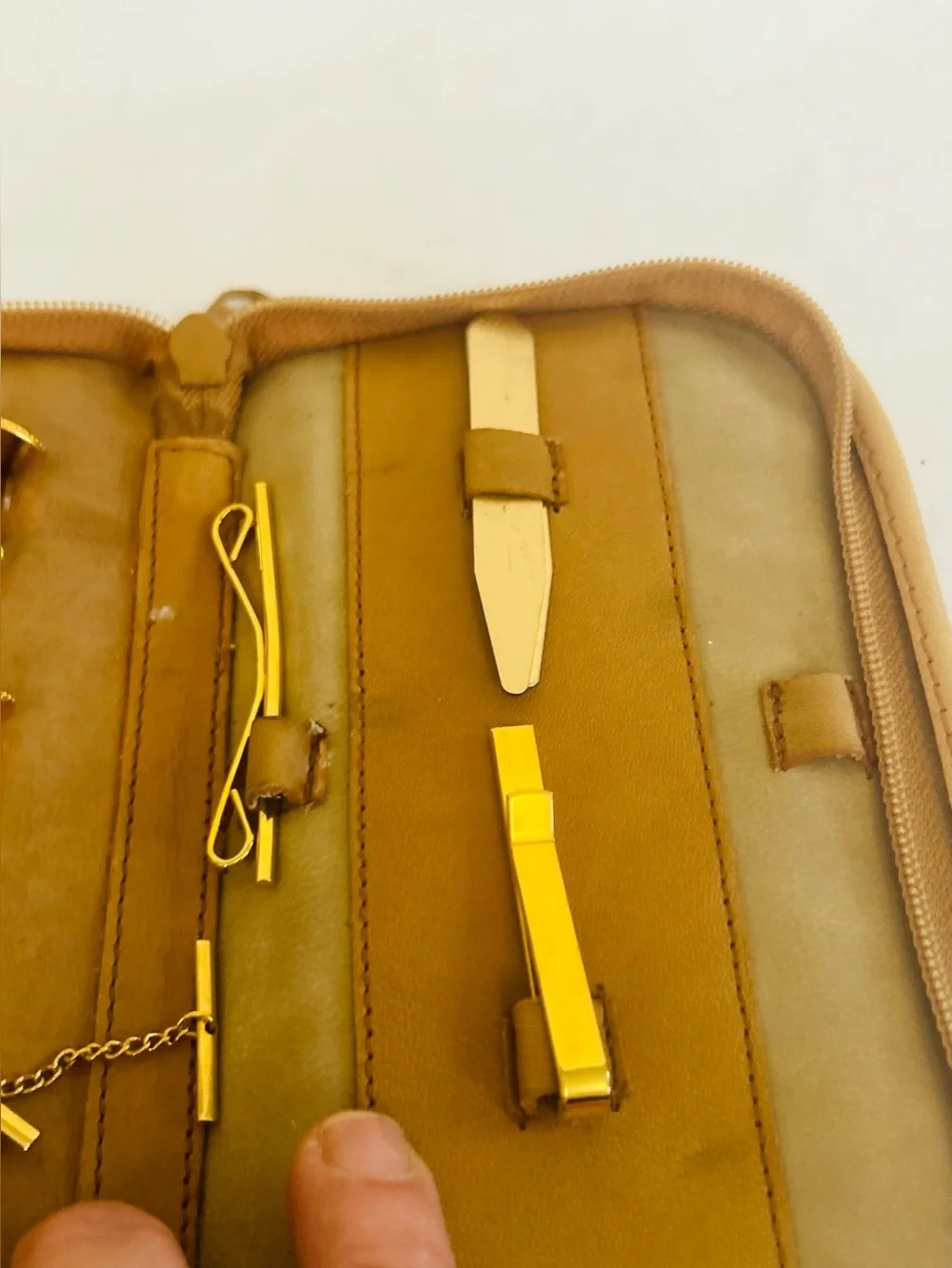 Christian Dior Vintage Men's Mustard Tan Leather Cuff Like/Tie Bar Set